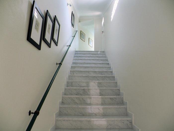 Lépcsők a második emeletre - kényelem és kényelem