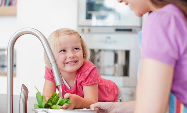 Saláták a gyermek számára - hasznos és ízletes!