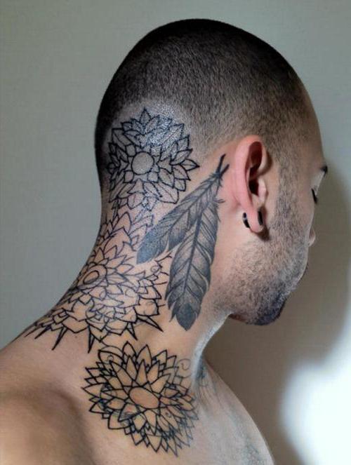 Vázlatok egy tetoválás a nyakán - válassza ki a stílusát!